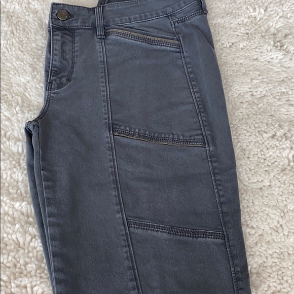 WHBM Jeans - Picture 2 of 4